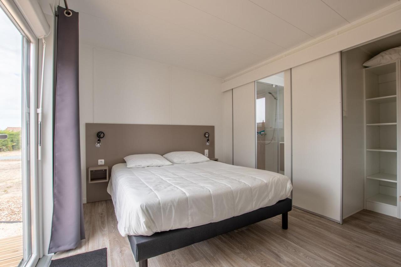 Chalet Pour 6, Residence De Vacances Avec Piscine Brétignolles-sur-Mer Kültér fotó